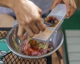 รูปขั้นตอนการทำที่ 5 ของ หมูสับนึ่งไข่เค็ม