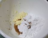 व्हँनीला हार्ट कूकीज (vanilla heart cookies recipe in marathi) रेसिपी स्टेप 1 फोटो 