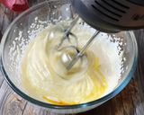 A picture of step 5 of Eggless Mango Mousse.