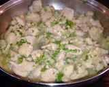 Foto del paso 4 de la receta: Macarrones con salsa blanca y pollo