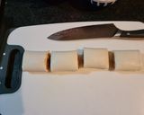 A picture of step 4 of Sausage Rolls (pork) with puff pastry.