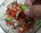 Foto langkah ke 3 dari resep Sambal Matah Bawang Terasi.