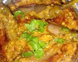 A picture of step 7 of Hyderabadi Baingan Masala.