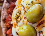 Foto del paso 5 de la receta: Pizza casera sin gluten, sin leudado 🍕 apta keto según que toppings elijas 🍕