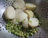 A picture of step 1 of Layered samosa.