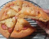 Foto langkah ke 5 dari resep Pizza tanpa ulen (topping keju).