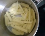 Foto langkah ke 2 dari resep Stik Kentang Goreng Gurih & Garing.