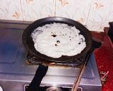 A picture of step 5 of Neer Dosa.