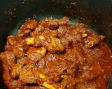 A picture of step 4 of Mutton curry.