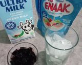 Foto langkah ke 1 dari resep Es susu cincau hitam (sucin).