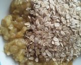 Foto del paso 2 de la receta: Galletas🍪 de plátano🍌/banano con avena🌾 y chocolate🍫.