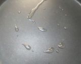 A picture of step 4 of Rawa uttapam.