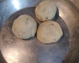 A picture of step 4 of Namak pare 🌺.