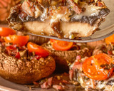 Foto del paso 3 de la receta: Portobello rellenos con jamón, rulo de cabra y cherrys