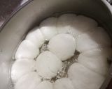 A picture of step 19 of Malai Chum Chum.
