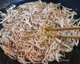 รูปขั้นตอนการทำที่ 3 ของ หมูฝอยกรอบ