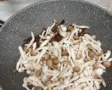 A picture of step 2 of Hot and Sour Soup (Simple Version).