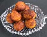 A picture of step 11 of Banana Coconut Balls.