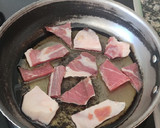 Foto del paso 1 de la receta: Magras con tomate