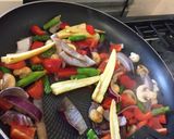 A picture of step 1 of Sea food Stir Fry.