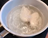 Hình bước làm 2 của món Súp Gà 3 Loại Nấm