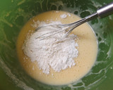 Foto del paso 2 de la receta: Bizcocho “misterioso de almendras y limón”