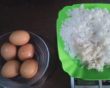 Foto langkah ke 1 dari resep Nasi Goreng Telur Omega.