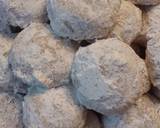 Cinnamon Snowballs recipe step 9 photo