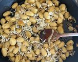 Une image de l'étape 2 de Gnocchi & champignons au beurre de sauge avec pecorino du citron & poireaux.