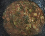 Foto del paso 4 de la receta: Pisto pimiento y calabacín con huevo y patatas fritas