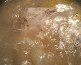 A picture of step 4 of Pork Broth.