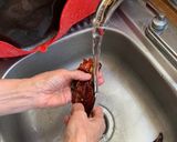 Foto del paso 2 de la receta: Salsa asada (chile guajillo, tomates y jitomates)