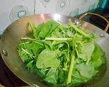 Foto langkah ke 3 dari resep Sayur Bayam Bening Cemplung.