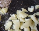 A picture of step 2 of Aloo ki sabji.