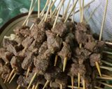 Foto langkah ke 2 dari resep Sate Sapi Pedas Bumbu Matang.