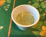 Une image de l'étape 5 de Sauce salade au miel et cidre.