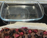 Foto del paso 6 de la receta: Bizcocho de chocolate y frutos rojos (Foscocho)