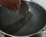 Foto langkah ke 6 dari resep Omelete Jamur Daun Katuk.