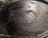 A picture of step 2 of Maida Dosa.