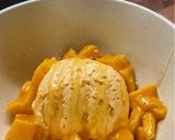 A picture of step 5 of Thick Greek Yogurt with Mango.