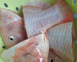 Foto langkah ke 1 dari resep Kepala Ikan Nila kuah bening.