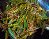 प्याज़ वाली भिंडी (Pyaz wali bhindi recipe in Hindi) रेसिपी चरण 4 फोटो
