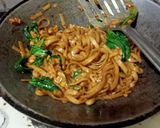 Foto langkah ke 3 dari resep Kwetiau Jowo / Tek Tek.