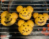 Hình bước làm 9 của món Vào bếp cùng con: Bánh quy bơ chocolate chips dẻo mềm, ít ngọt, không cần máy đánh, cho lễ Halloween