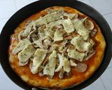 Foto langkah ke 5 dari resep Homemade Pizza Teflon + Pizza Sauce (no telur, no oven).
