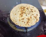 A picture of step 3 of Bajra Rotla.