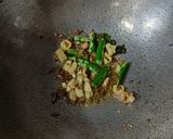A picture of step 2 of Sour And Spicy Amla Raw Turmeric Thecha.