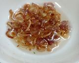 Hình bước làm 3 của món Mì Quảng trộn