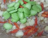 Foto langkah ke 4 dari resep Tumis Tempe Teri Saos Tiram.
