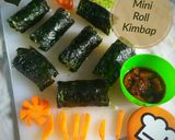 Foto langkah ke 9 dari resep Mini Roll Kimbap with Simple Sauce.